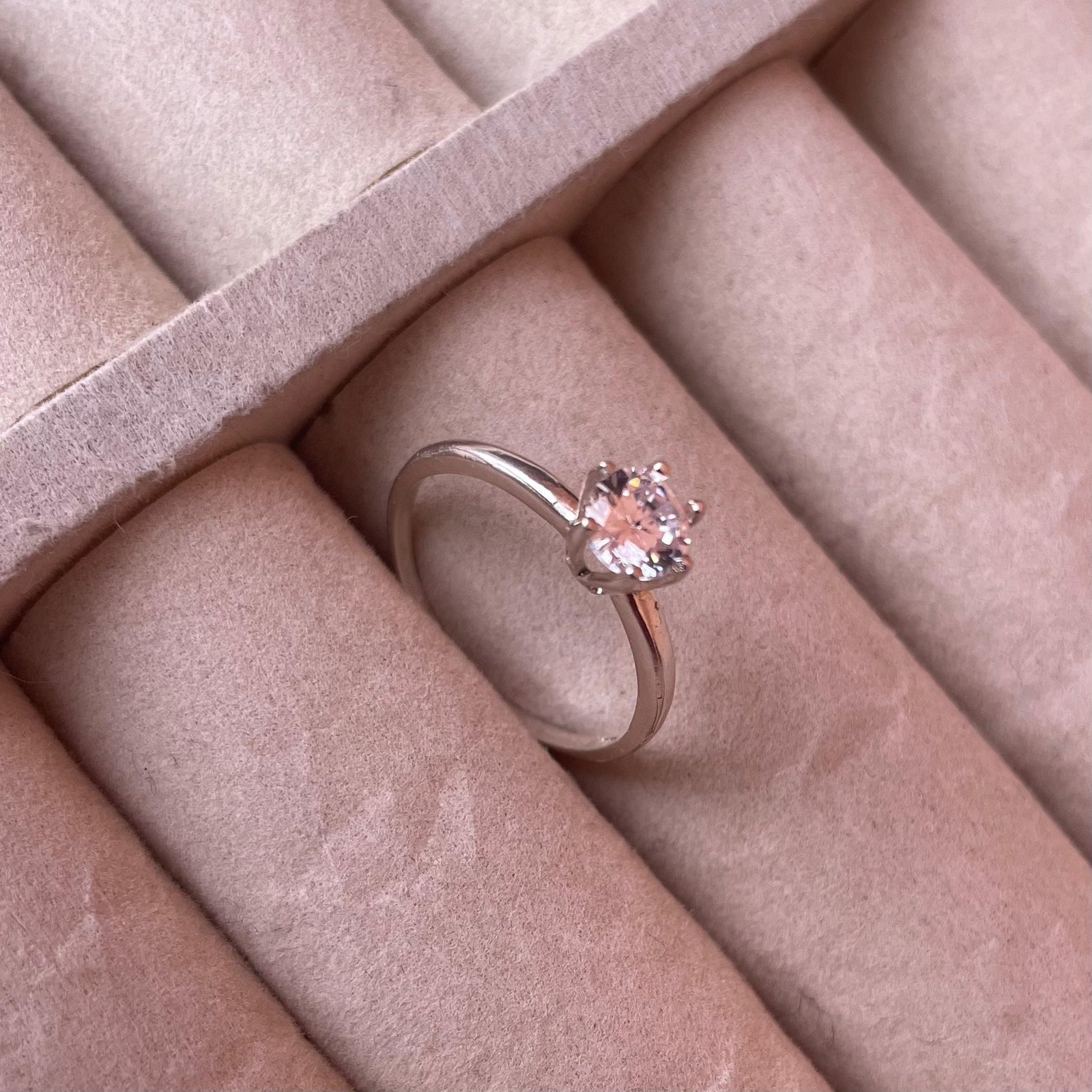 Anillo de promesa en plata color rosa 925 envio azulagems.com tienda online